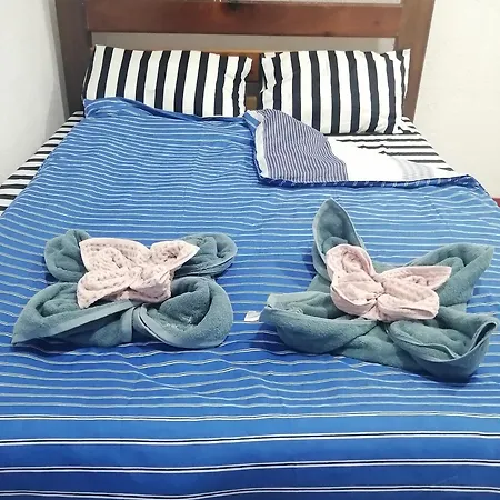 Panda Guest House Coron Exterior photo
